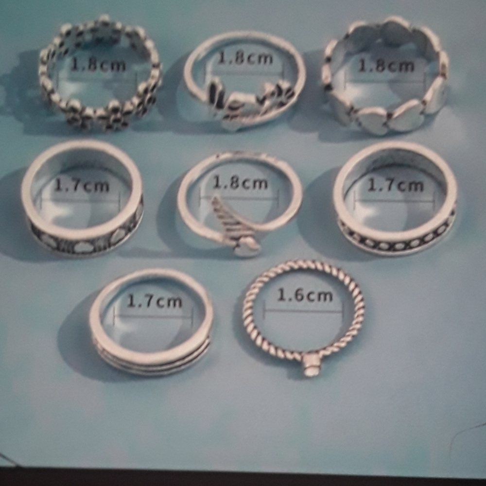 8 Piece Silver Boho midi Ring Set - Picture 4 of 4